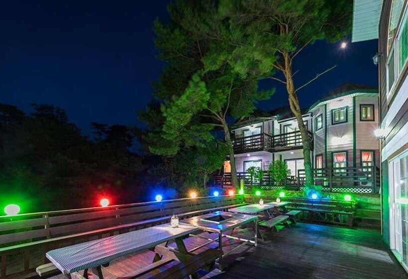 Taean Geuttaegeu Pension