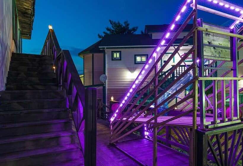 Taean Geuttaegeu Pension