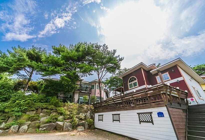 Taean Geuttaegeu Pension