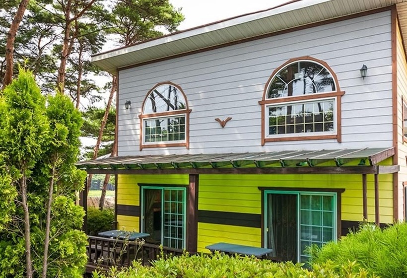 Taean Geuttaegeu Pension