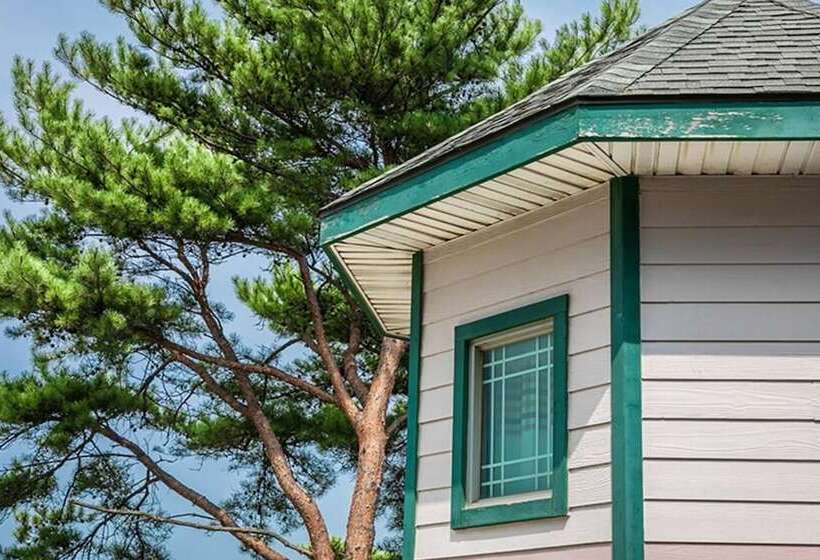 Taean Geuttaegeu Pension