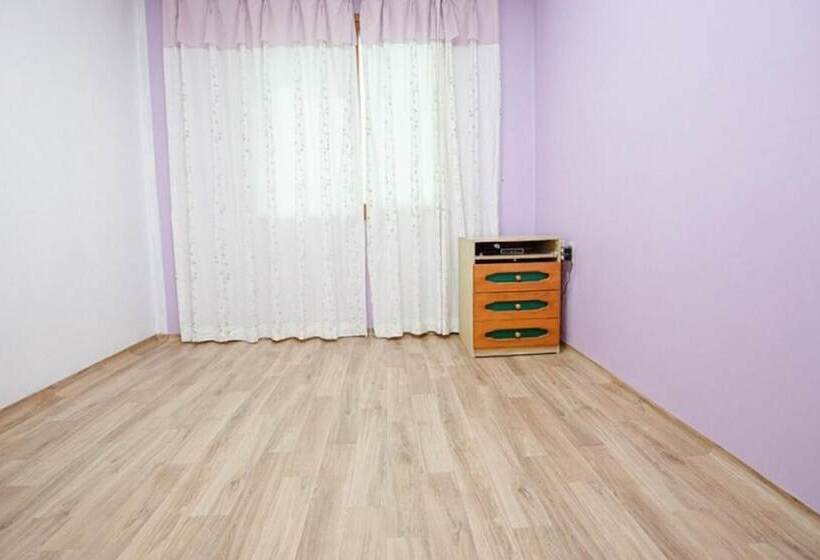 Taean Hannane Pension