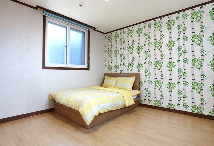 Taean Jk House Pension