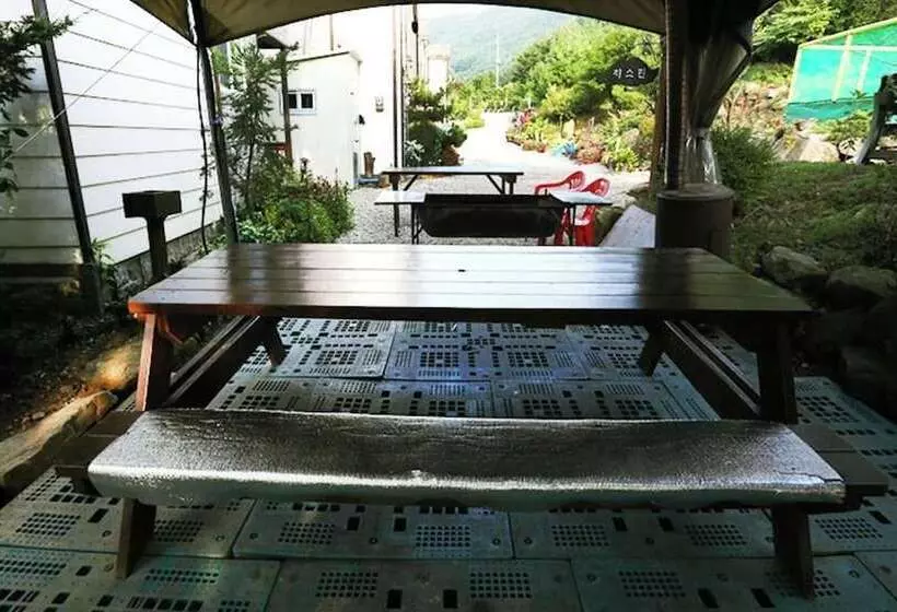 Yangpyeong Angel Singmurwon Pension