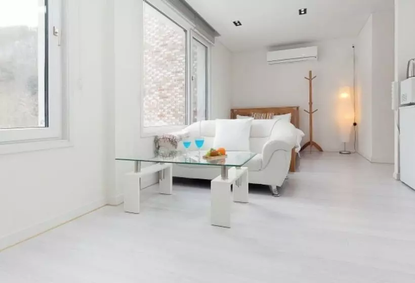 Yangpyeong Pension Abc Pool Villa