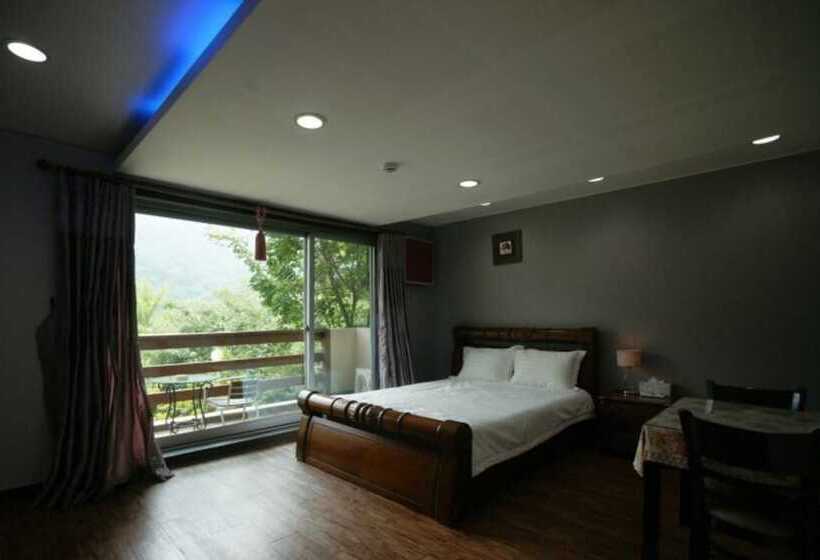 Yangyang Denver House Pension