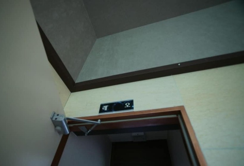 Yangyang Denver House Pension