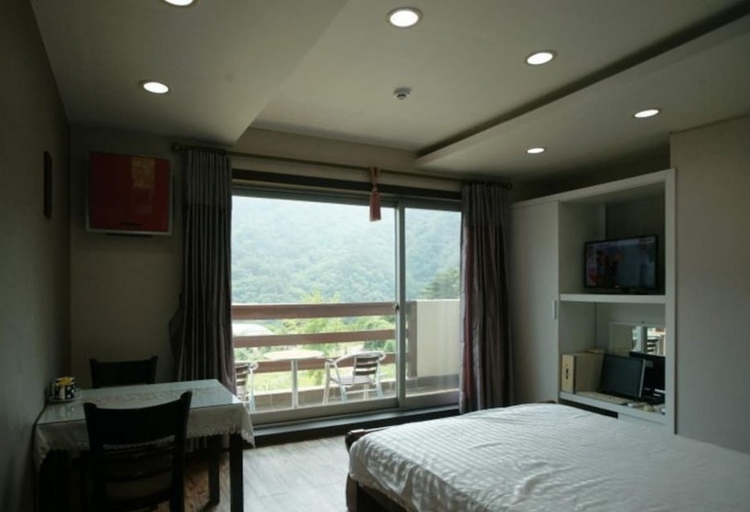 Yangyang Denver House Pension