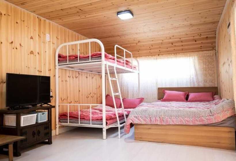 Gapyeong White House Valley Pension