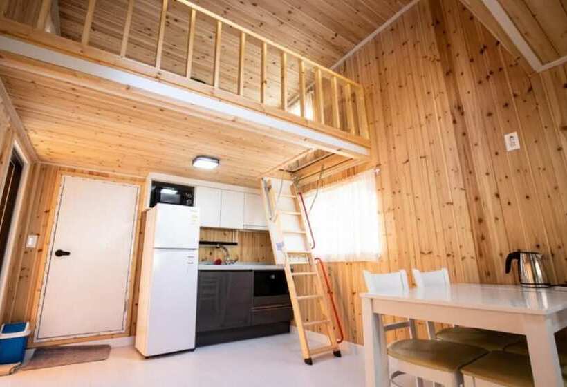 Gapyeong White House Valley Pension