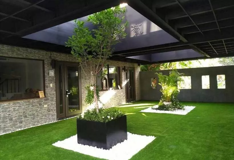 هتل 9 Tan Yuan Homestay