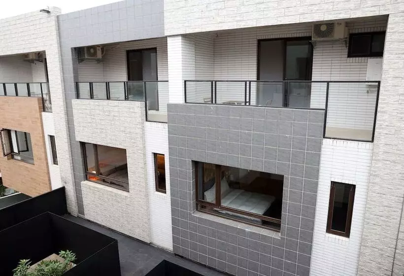 هتل 9 Tan Yuan Homestay