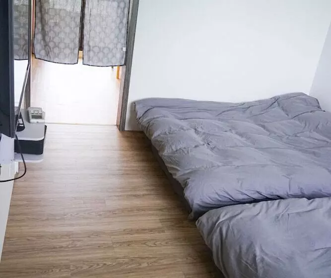 هتل 9 Tan Yuan Homestay
