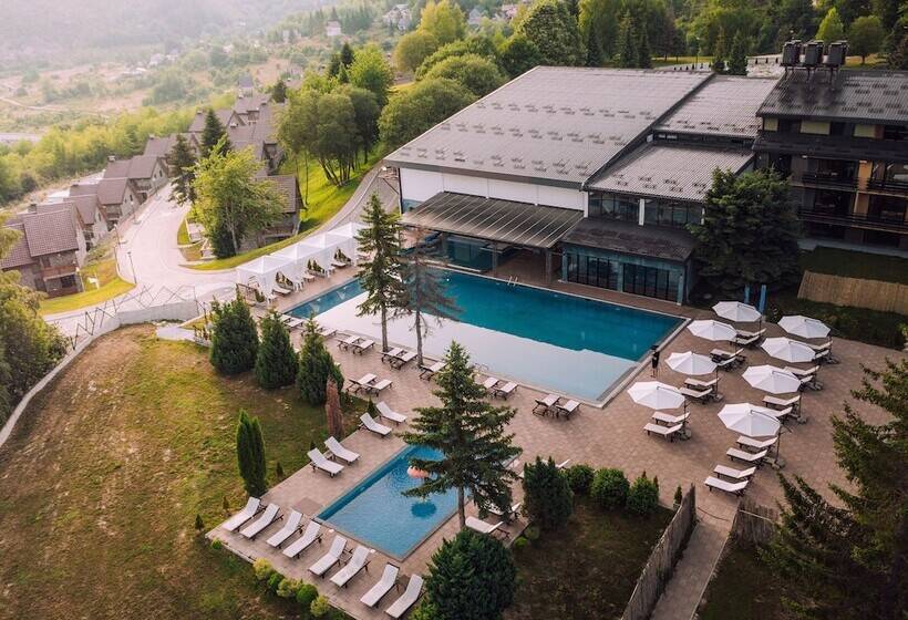 هتل Radika Rezort