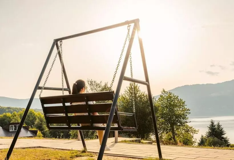 هتل Radika Rezort