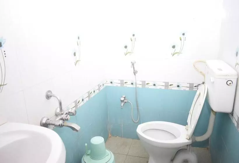 Hotelli R.m Guest House