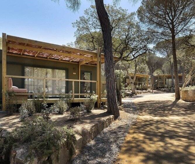 هتل Wecamp Santa Cristina