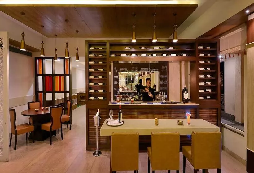 ホテル Glenview Resort Kasauli, A Member Of Radisson Individuals