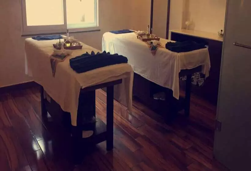 ホテル Glenview Resort Kasauli, A Member Of Radisson Individuals