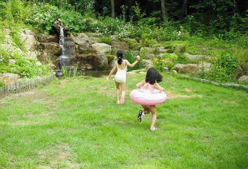 Jangsu Goasanbang Pension