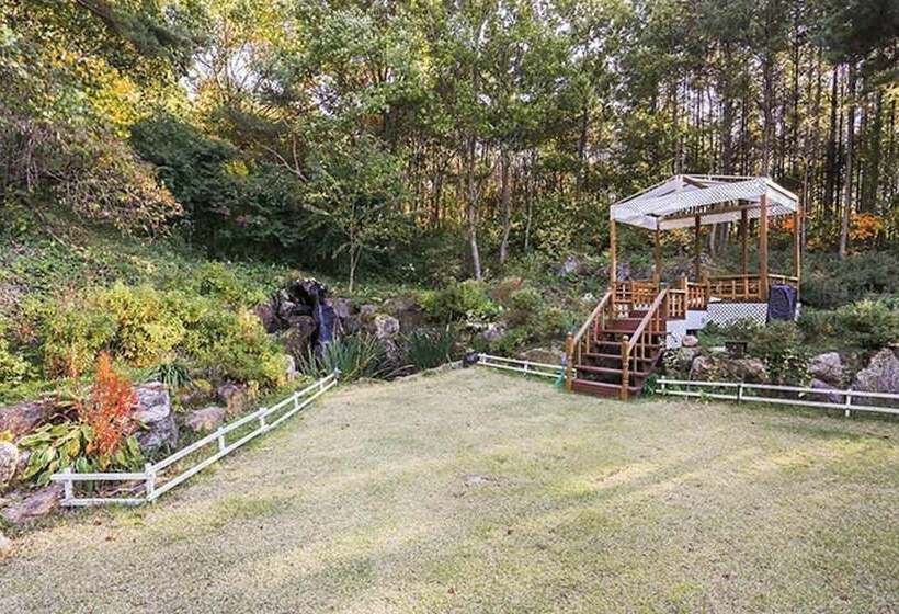 Jangsu Goasanbang Pension