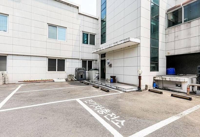 Jincheon Island Self Checkin Motel