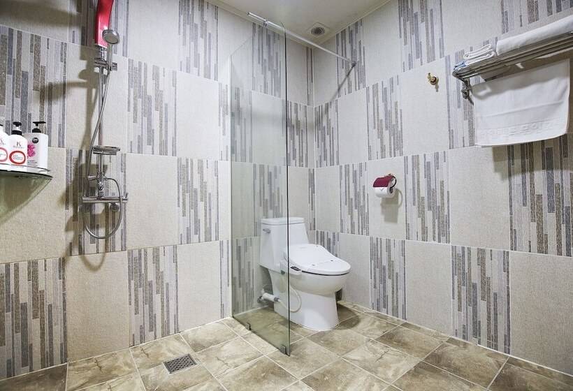 Jincheon Island Self Checkin Motel