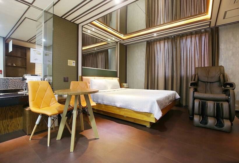 Jincheon Island Self Checkin Motel