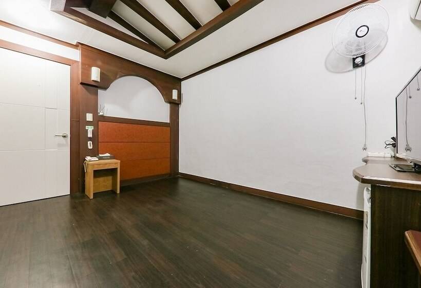 Motel Cheongju Bungmunro Time