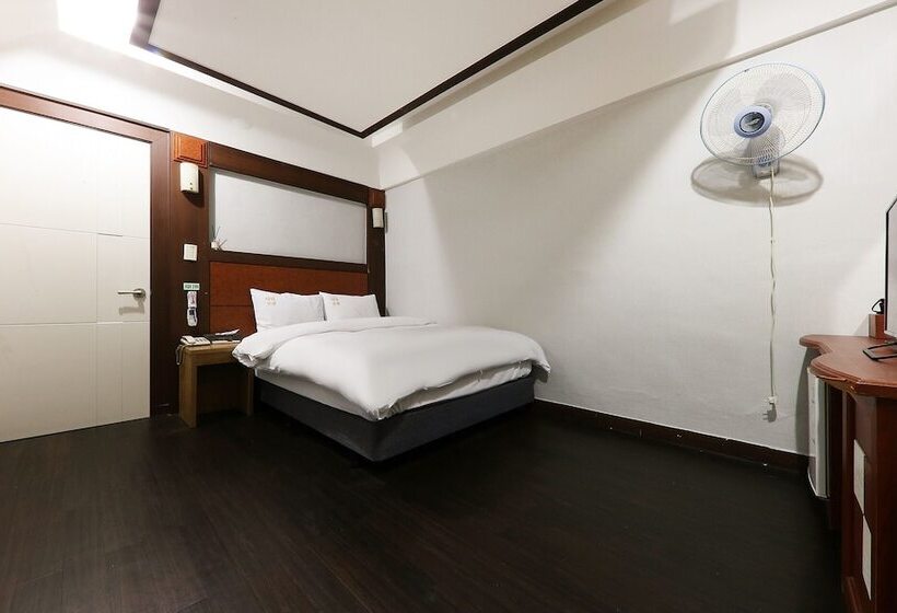 Motel Cheongju Bungmunro Time