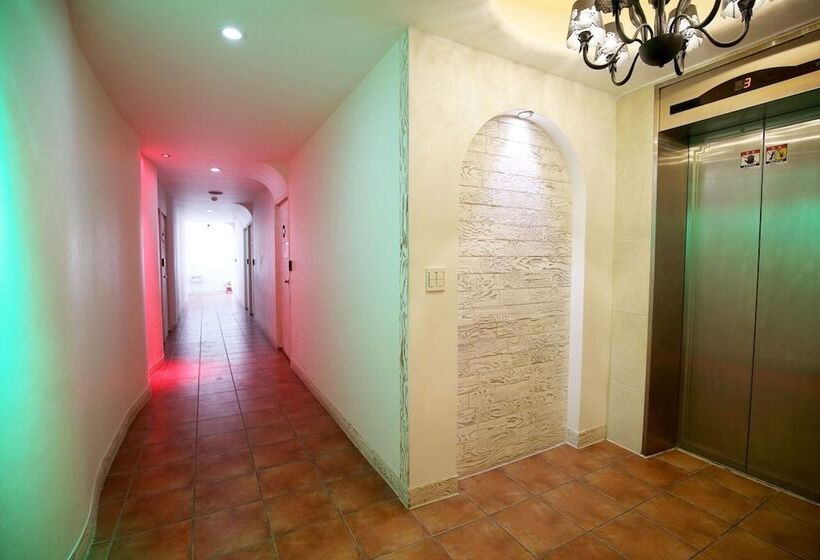 Motel Cheongju Yongam Dong Carib