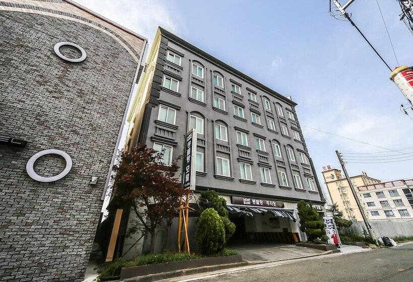 モーテル Chilgok Seokjeok Mont Blanc