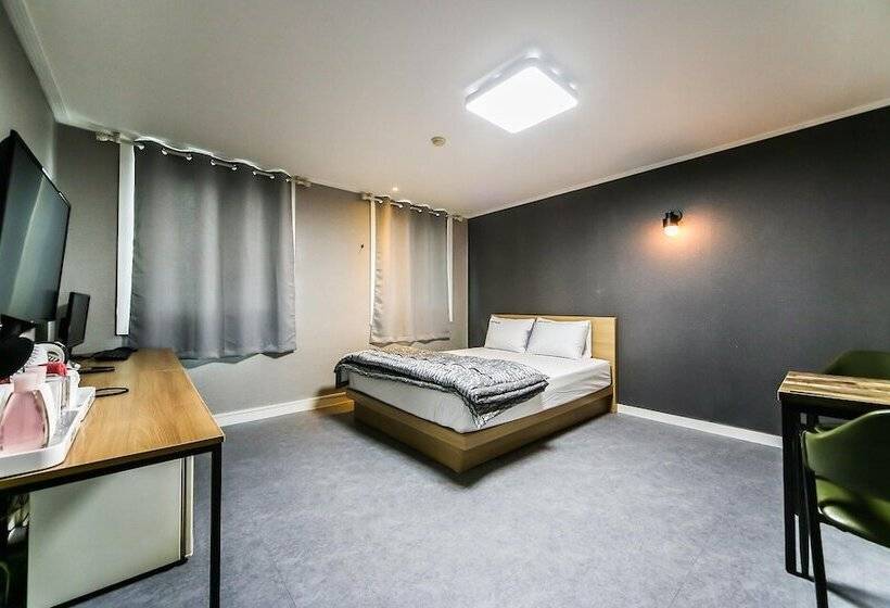 モーテル Chilgok Seokjeok Mont Blanc