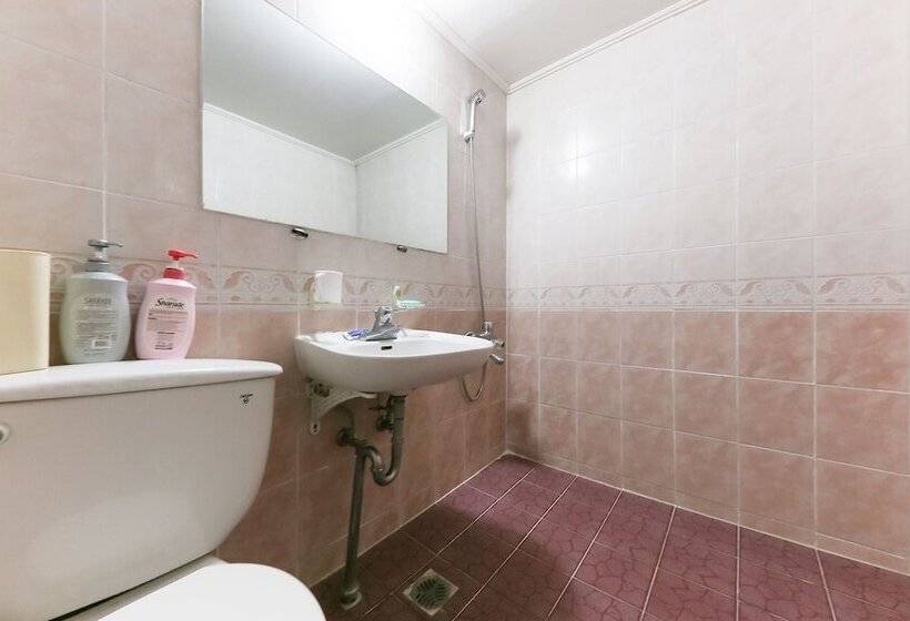 Motell Geumsan Tomato