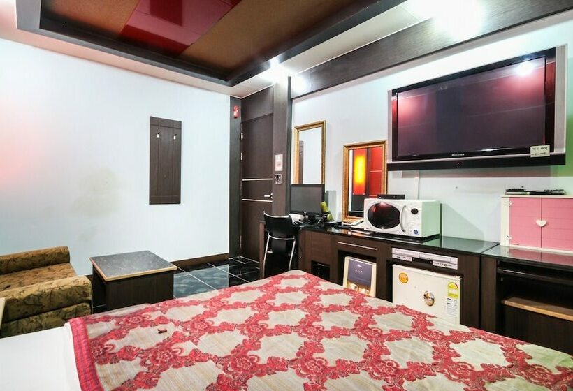 汽车旅馆  Gimje S