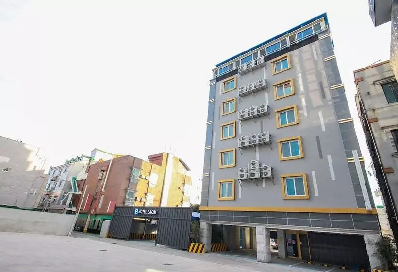 مُتل Jinju Hotel Daom