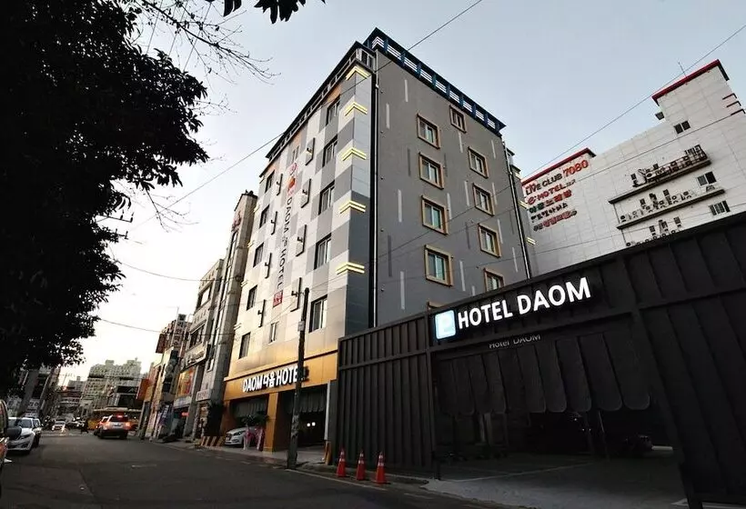 مُتل Jinju Hotel Daom