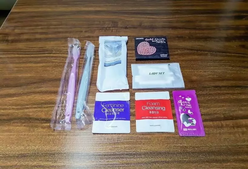 مُتل Jinju Hotel Daom