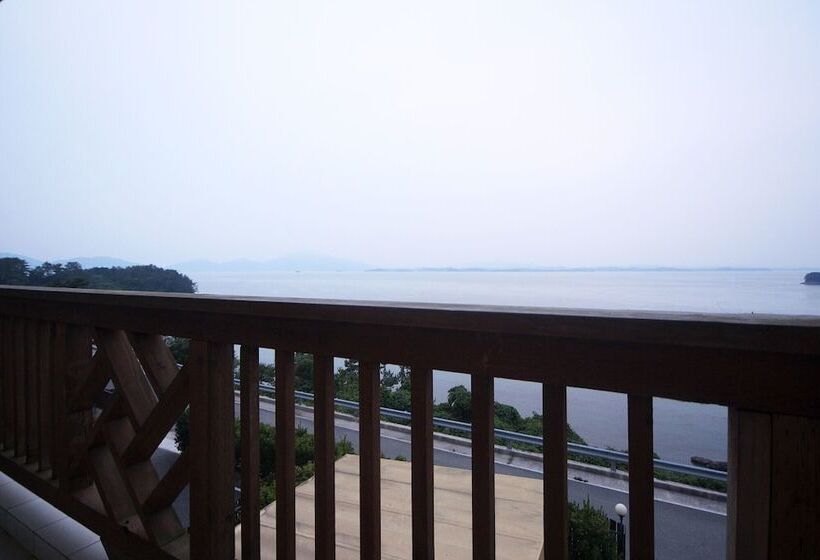 Мотель Namhae Mont Blanc Beach