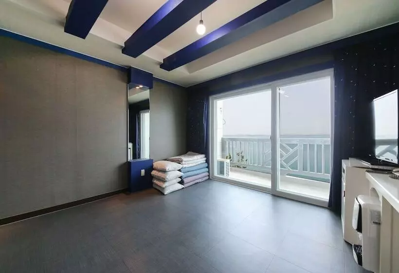 モーテル Namhae Mont Blanc Beach