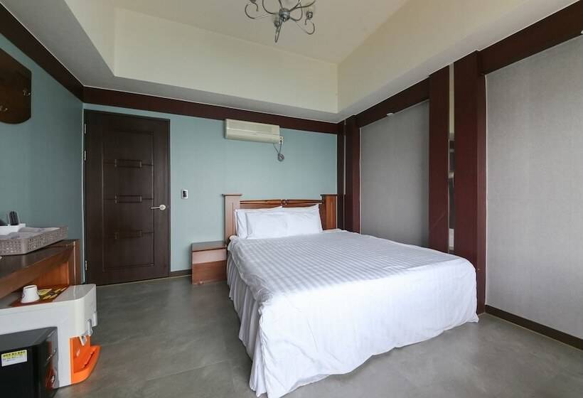 Мотель Namhae Mont Blanc Beach