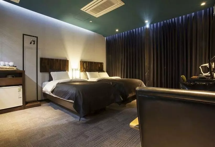 モーテル Namyangju Hotel Tuus