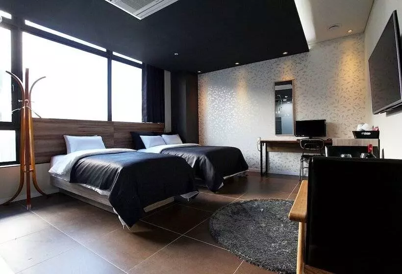 モーテル Namyangju Hotel Tuus