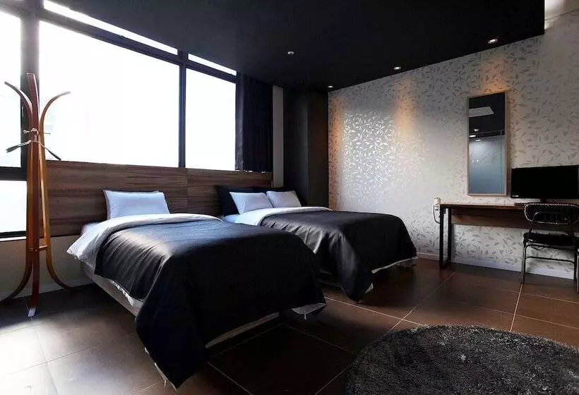 モーテル Namyangju Hotel Tuus