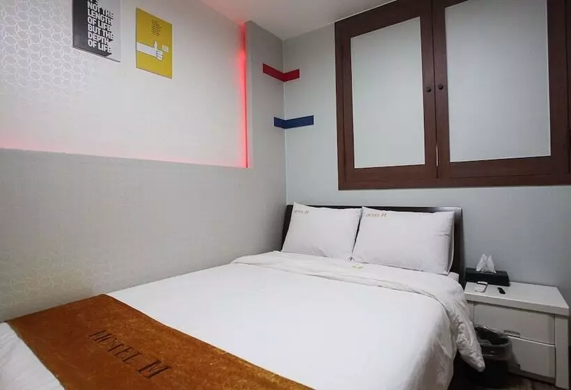 モーテル Taebaek M