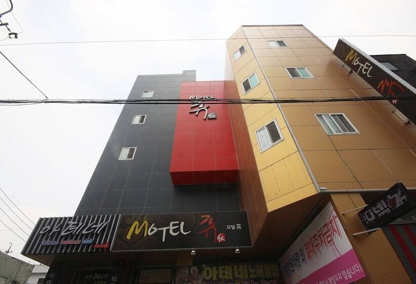 Motel Yeongcheon Hyu