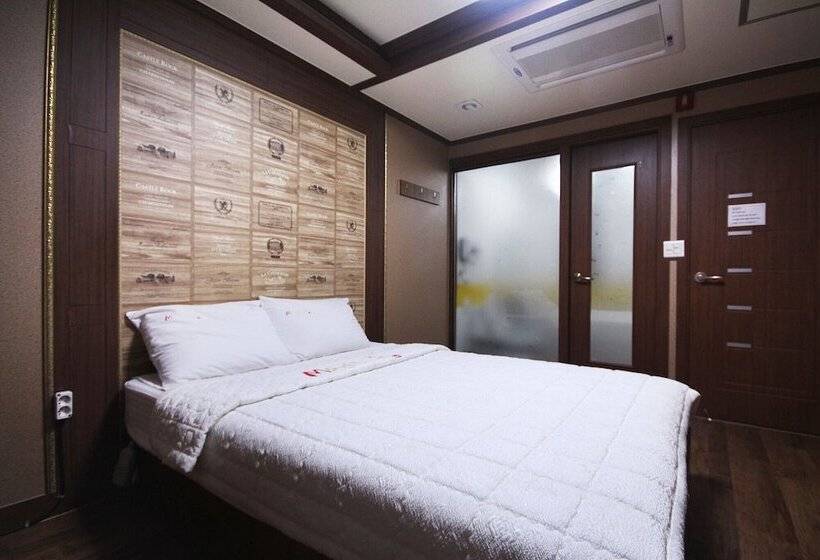 Motel Yeongcheon Hyu