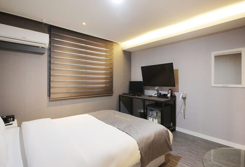 Motel Yeosu Hotel You