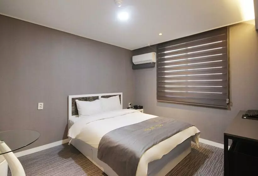 Motelli Yeosu Hotel You