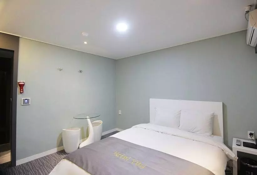Motelli Yeosu Hotel You